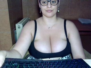 MoniqQuuen Porn Show