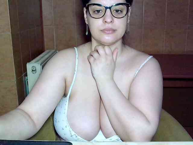 MoniqQuuen webcam