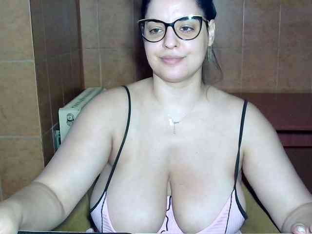 MoniqQuuen webcam