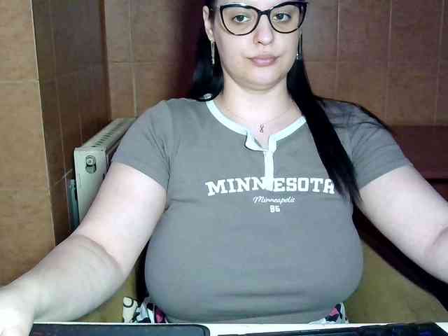 MoniqQuuen webcam