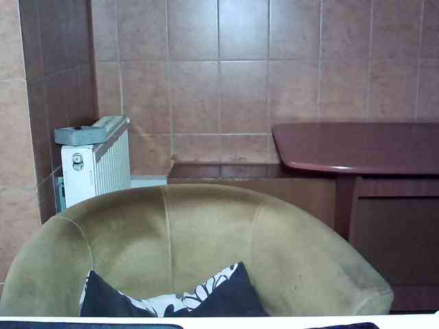 MoniqQuuen webcam