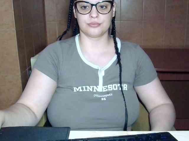 MoniqQuuen webcam