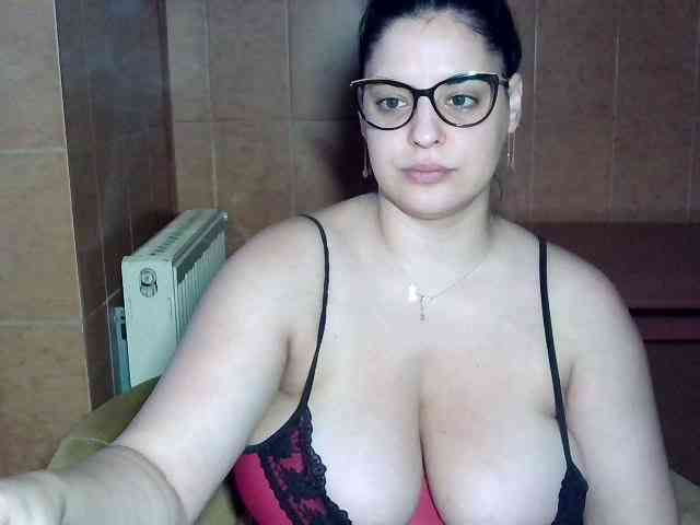 MoniqQuuen webcam