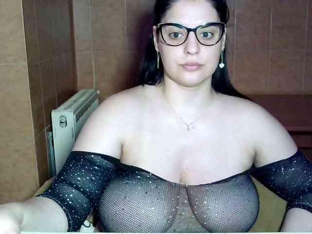 MoniqQuuen webcam
