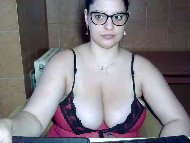 MoniqQuuen webcam