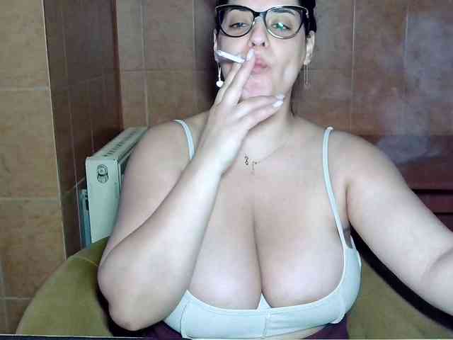 MoniqQuuen webcam