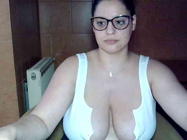 MoniqQuuen webcam