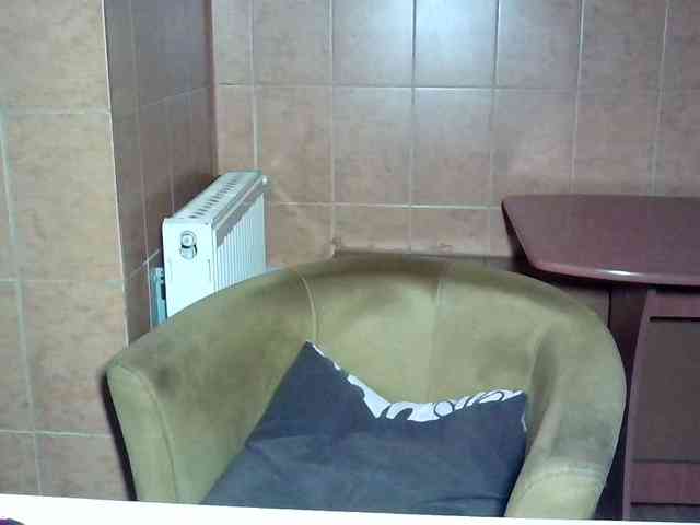 MoniqQuuen webcam