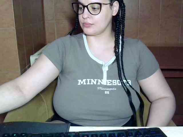 MoniqQuuen webcam