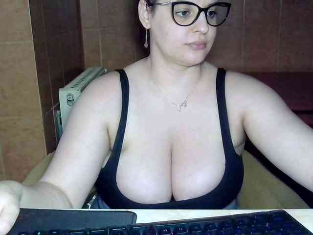 MoniqQuuen webcam