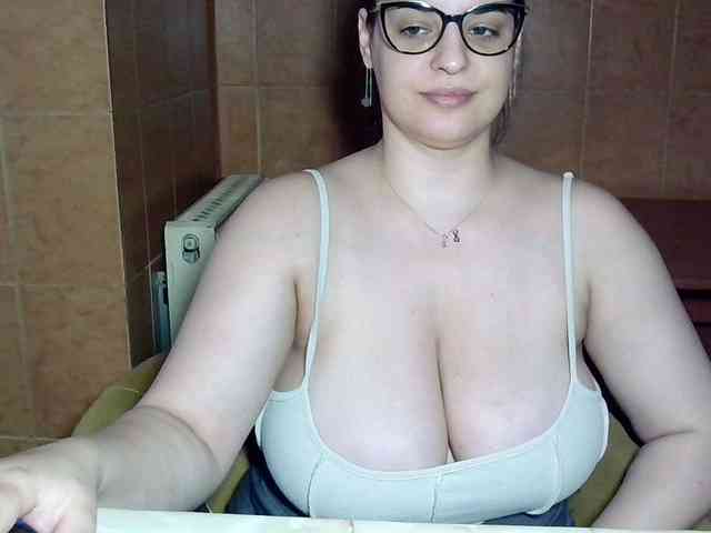 MoniqQuuen webcam