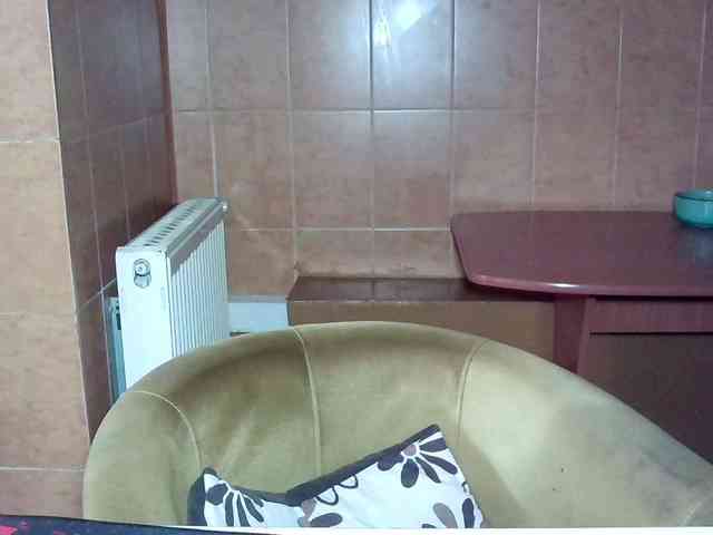 MoniqQuuen webcam