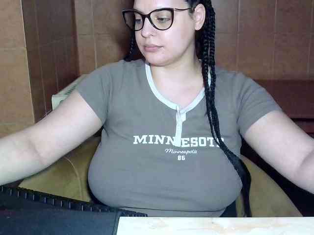 MoniqQuuen webcam