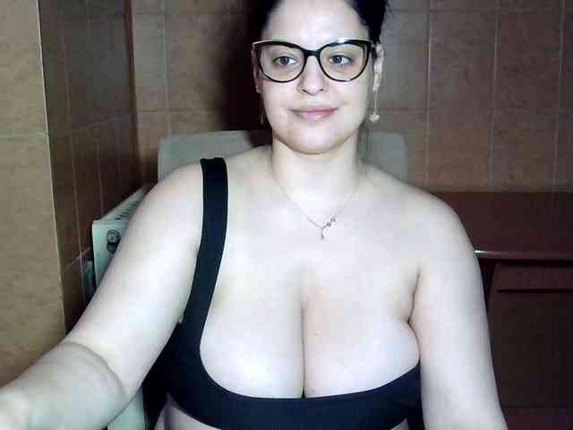 MoniqQuuen webcam