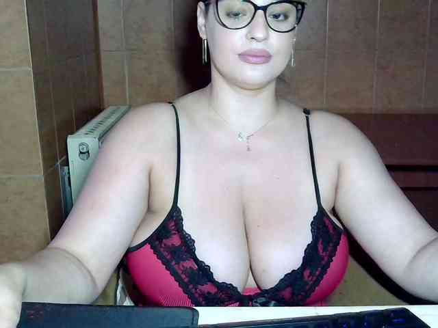 MoniqQuuen webcam
