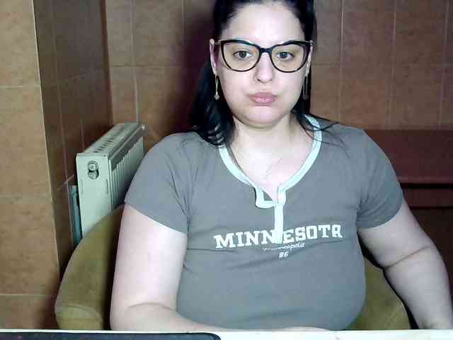 MoniqQuuen webcam