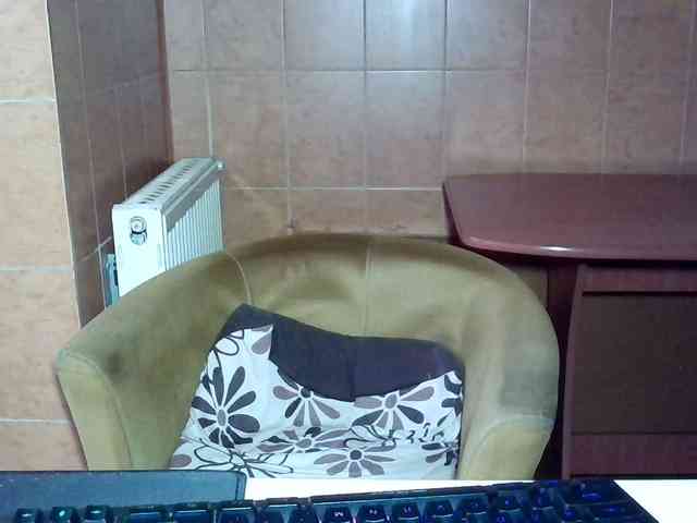 MoniqQuuen webcam