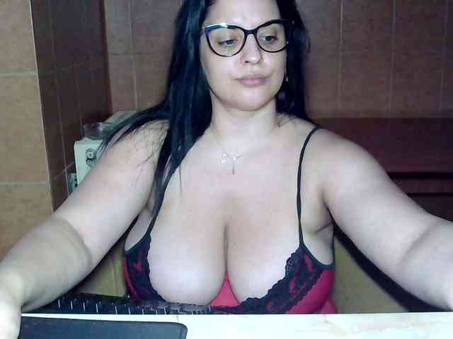 MoniqQuuen webcam