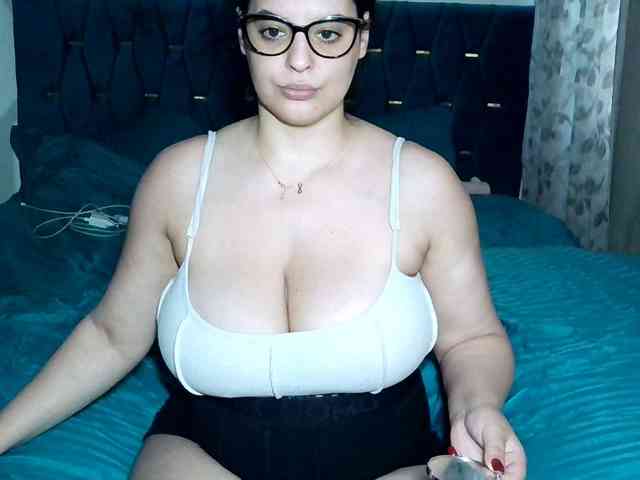MoniqQuuen webcam