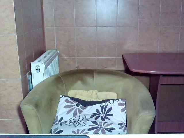 MoniqQuuen webcam