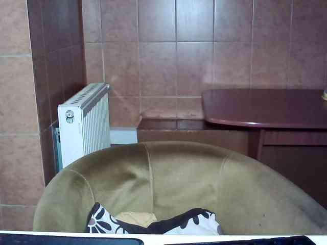 MoniqQuuen webcam