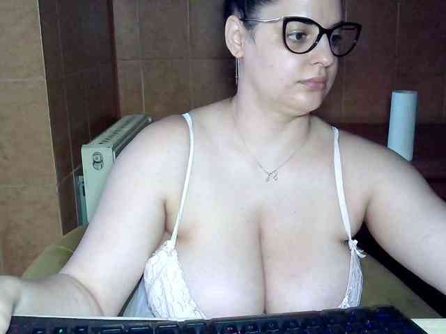 Modelo: MoniqQuuen