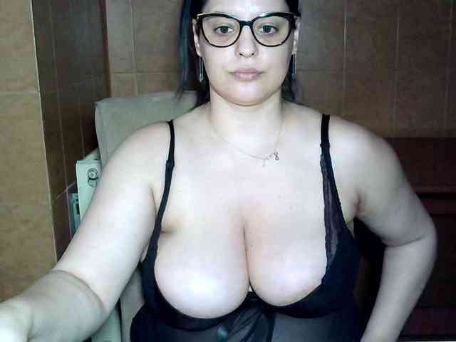 MoniqQuuen webcam