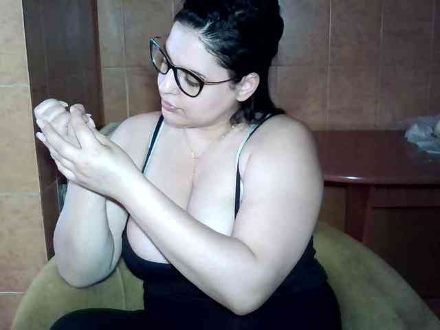 MoniqQuuen webcam