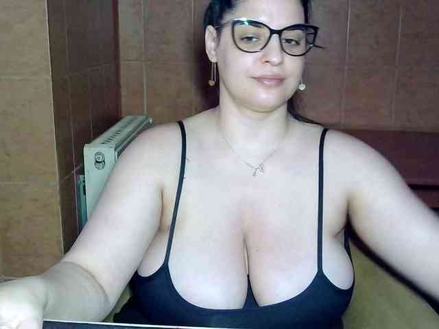 MoniqQuuen webcam