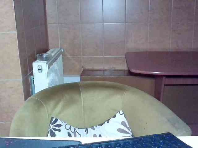 MoniqQuuen webcam