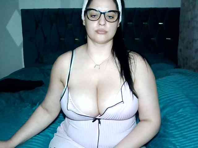 MoniqQuuen MoniqQuuen
