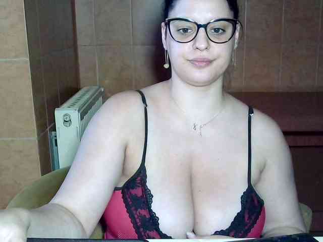 MoniqQuuen webcam