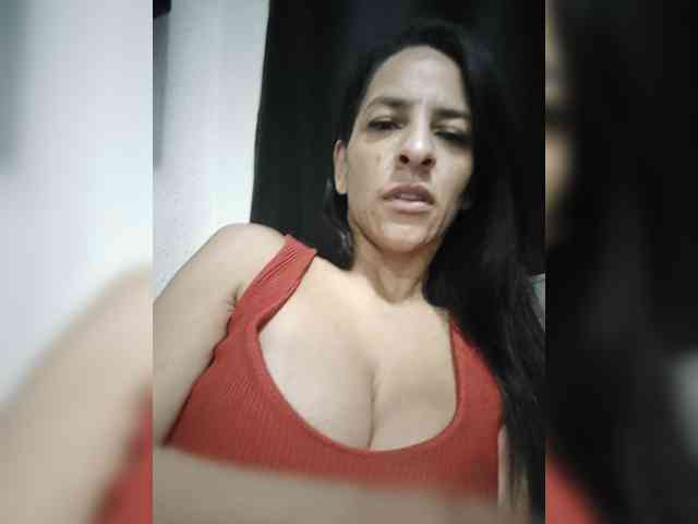 Modelo: Kelcasada