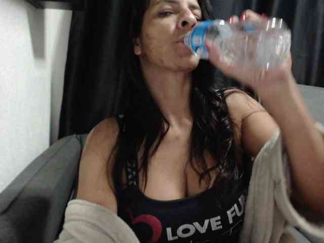 Modelo: Kelcasada