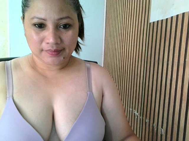 soffia-mae live cam on BongaCams