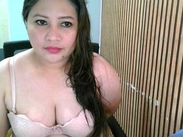 soffia-mae live cam on BongaCams
