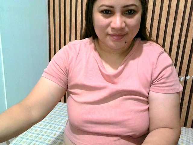 soffia-mae live cam on BongaCams