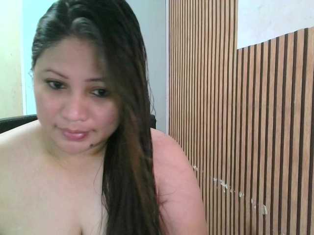 soffia-mae live cam on BongaCams