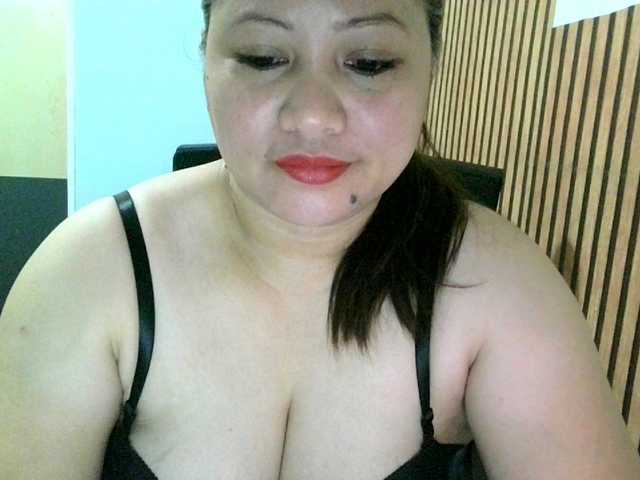 soffia-mae live cam on BongaCams