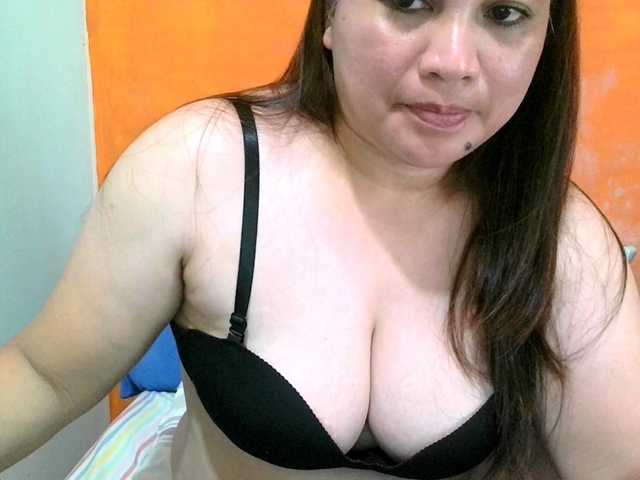 soffia-mae live cam on BongaCams