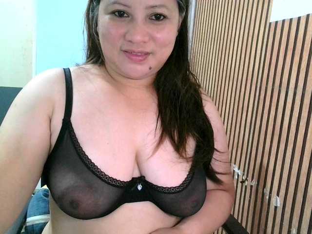 soffia-mae live cam on BongaCams