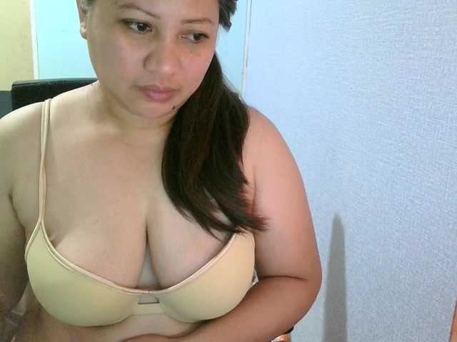 soffia-mae live cam on BongaCams