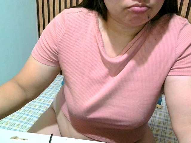 soffia-mae live cam on BongaCams