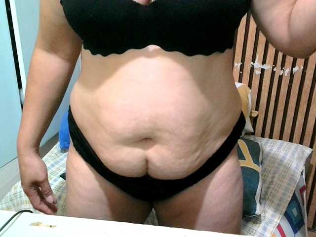 soffia-mae live cam on BongaCams