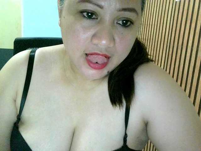 soffia-mae live cam on BongaCams