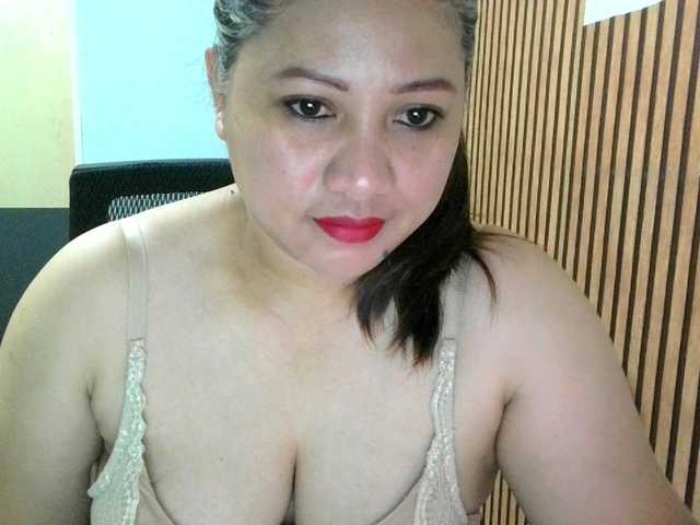 soffia-mae live cam on BongaCams
