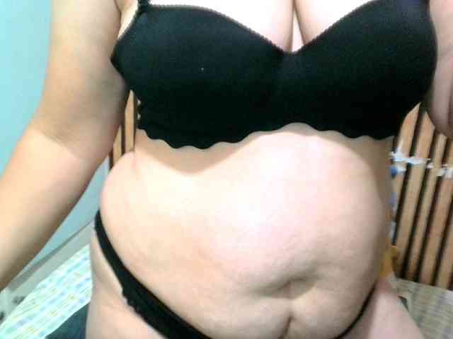 soffia-mae webcam