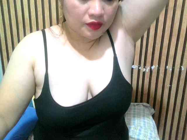 soffia-mae webcam
