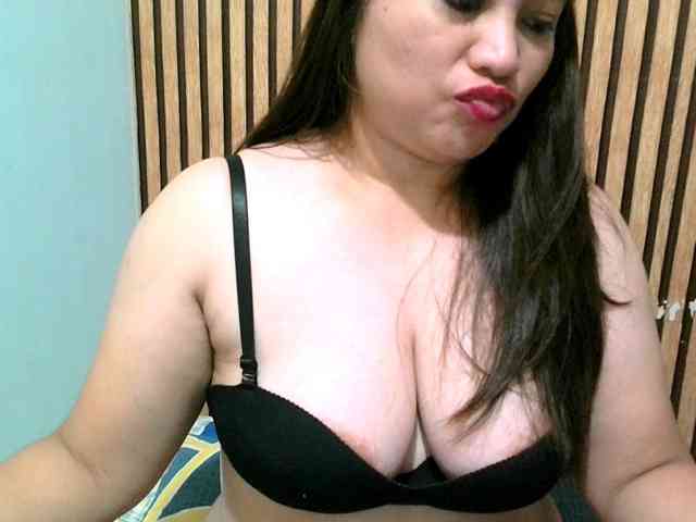 soffia-mae webcam