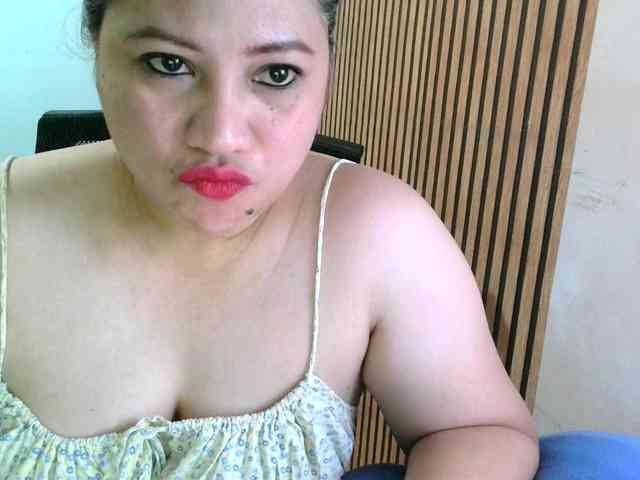 soffia-mae webcam